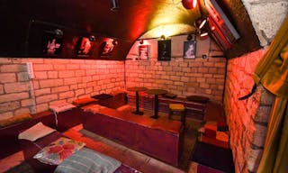 Bar atypique d�cor� par des artistes en plein quartier Montorgueil - Image 3