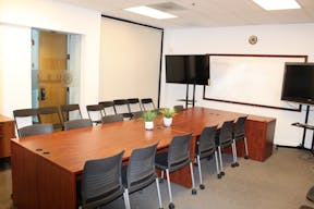 Spacious , quiet and clean room 123 at University of San Jose - Image 14