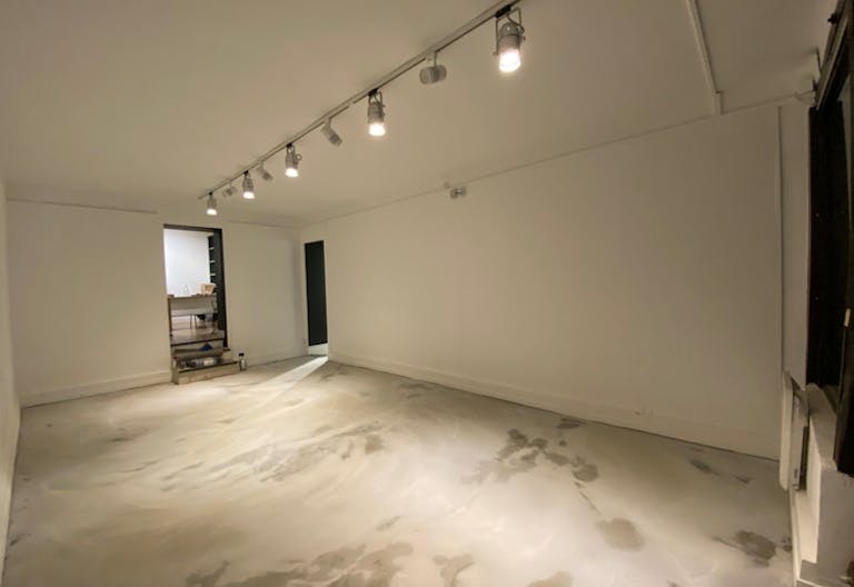 Saint Honoré Showroom / Galerie - Image 3