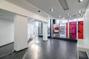 Boutique for Rent - Close to Montorgueil - Ideal for Pop-Up Store / Showroom - Image 4