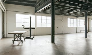 Gorgeous Daylight Studio With Attached Prop House (Hot Set Props) - Image 2