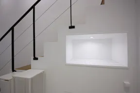 Chic Pop Up Boutique on rue de Turenne - Image 5