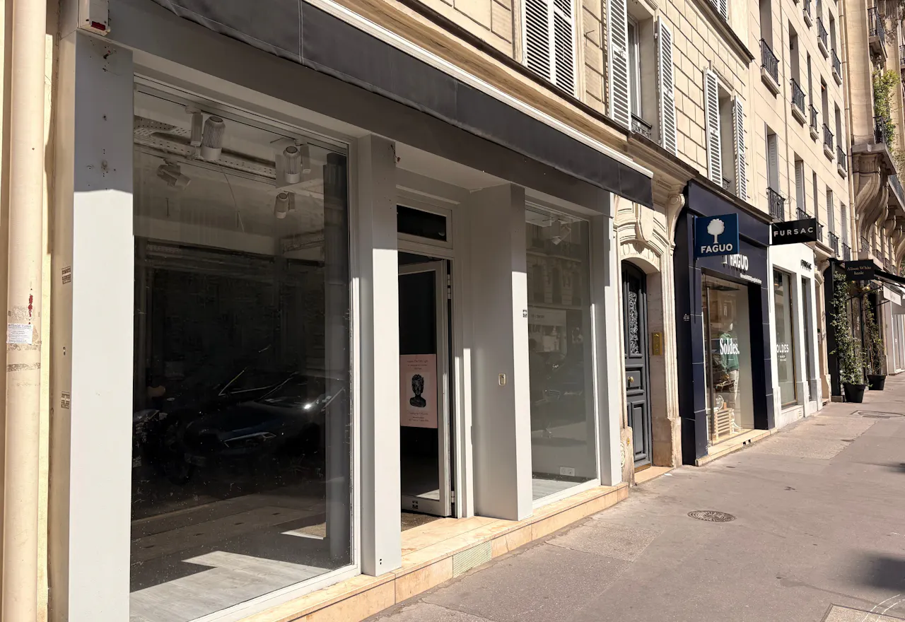 pop-up store rue de Courcelles, Paris 17e - Image 0