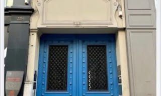 Splendid showroom rue Saint Honoré - Place Vendôme, in the heart of Paris fashion & culture district. - Image 19