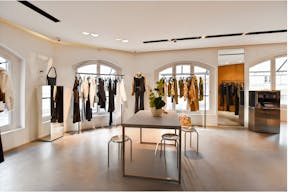 Magasin Etienne Marcel - Louvre - Place des Victoires  - Image 1