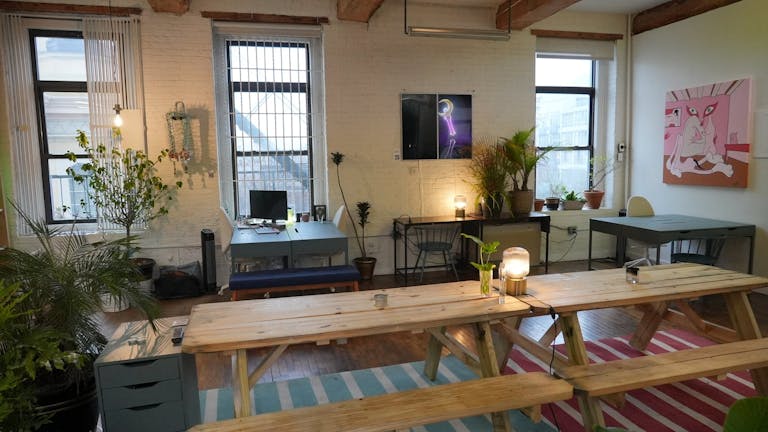 Cozy Williamsburg Event Space & Photo Studio - Image 0