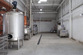 Industrial Brewery space - Image 4