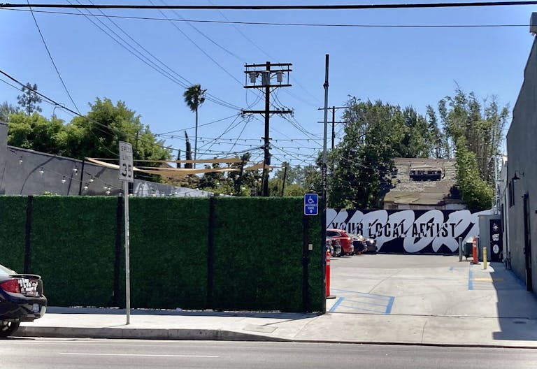 Outdoor Art Yard - Image 2