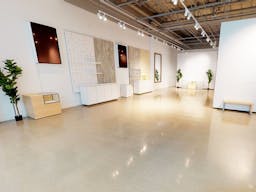 Nice and Bright Pop Up Retail Space - Image 0