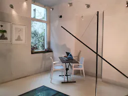 Espace-Galerie unique dans Le Marais - Image 14