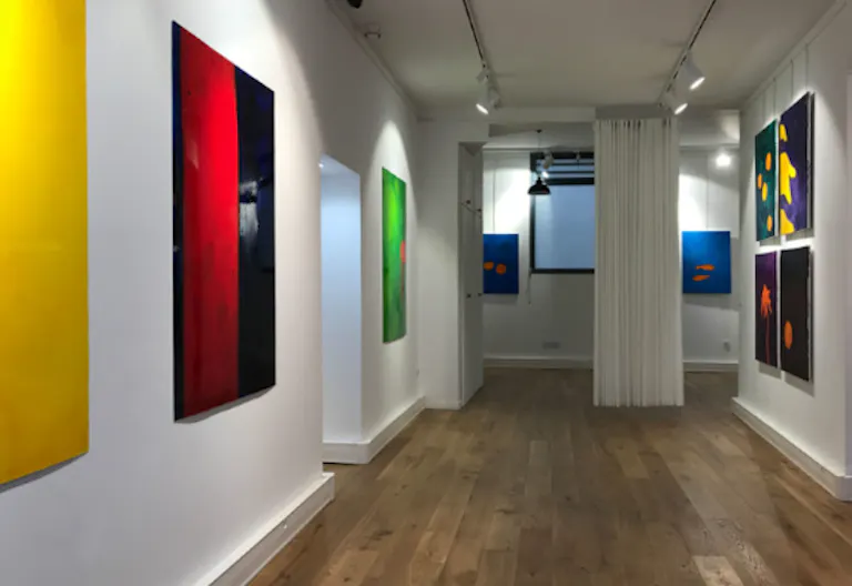 Design & art showroom - Image 3