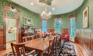 Exquisite & Unique Home: A Masterpiece you must see! - Image 6