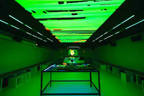 Espace �v�nementiel / Studio Photo avec �cran LED immersif g�ant et syst�me son Audiophile Paris 9�me - Image 1