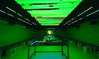 Espace �v�nementiel / Studio Photo avec �cran LED immersif g�ant et syst�me son Audiophile Paris 9�me - Image 1