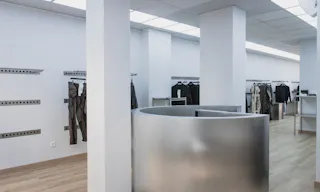 Élégant Showroom à Paris - Image 7