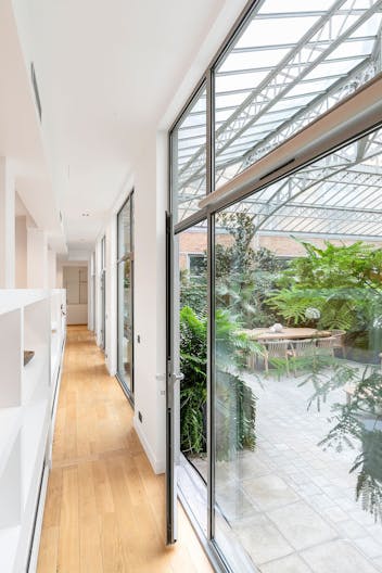 Showroom �l�gant dans le triangle d'or - Image 3