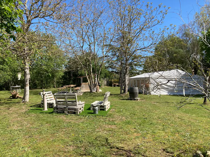 Jardin pour événements familiaux privé - Image 1