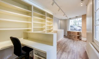 Pop-Up Store in Boulogne Nord - Image 1