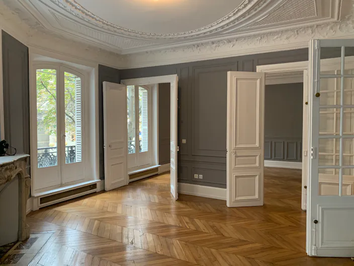 Élégant Showroom Haussmannien à Paris - Image 1