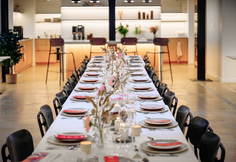 Espace �v�nementiel - ambiance industrielle et moderne- agencement modulaire - Image 0