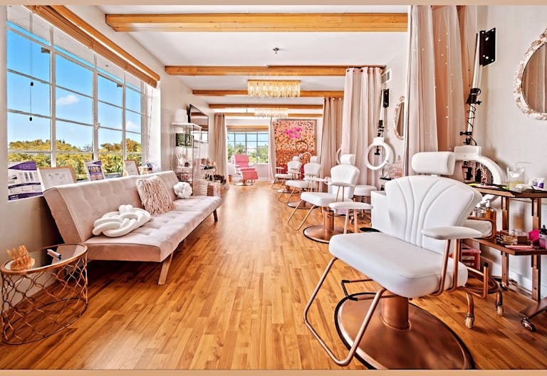 Beauty and Tattoo Studio On The Upper East Side, Miami - Image 4