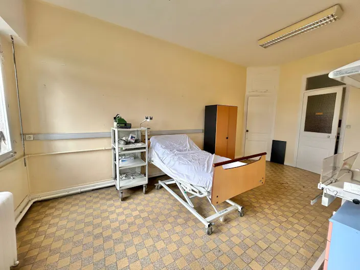 Décor/Lieu de tournage: Chambre Hôpital - Image 2