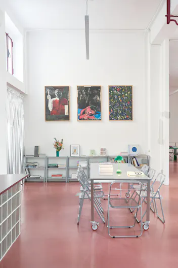 Ampia location in un contesto elegante - Image 1