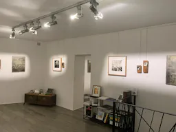 Galerie d'art sur une des plus belles places d'Aix en provence - Image 1