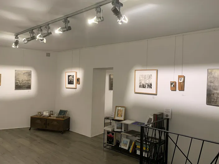 Galerie d'art sur une des plus belles places d'Aix en provence - Image 1