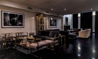 Classically Elegant Soho Duplex - Image 5