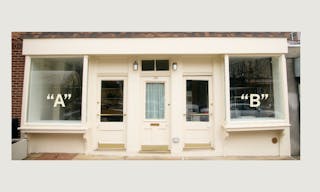 Creamy Retail Space, Prime location in Williamsburg - Space "A" - Image 2