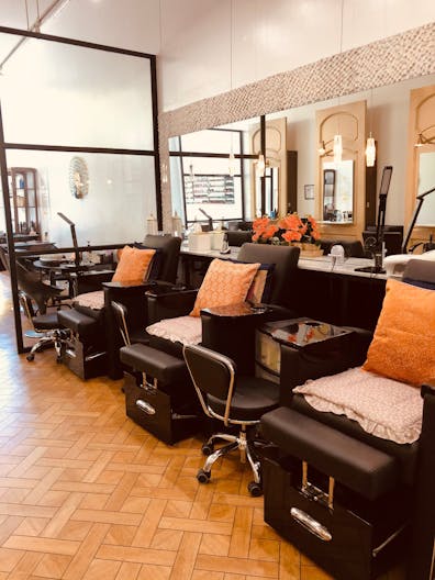 West Hollywood Salon Retreat - Image 1