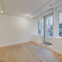 Pop up and accomodation space in Montmarte