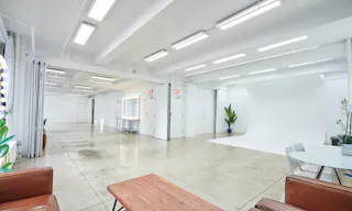 14AB Manhattan Showroom PopUp Event Rental Space 2,000 sq. ft - Image 0