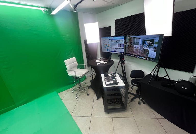 Green Screen/Video and Audio Production - Image 1