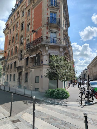 Magasin Etienne Marcel - Louvre - Place des Victoires - Image 2