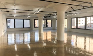 Bright studio in DTLA - Image 5