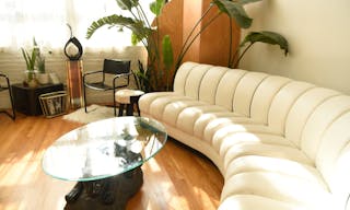 Art Deco Light & Airy Homey Loft - Image 6