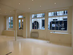 Show Room Marais - Vosges Area - Image 5