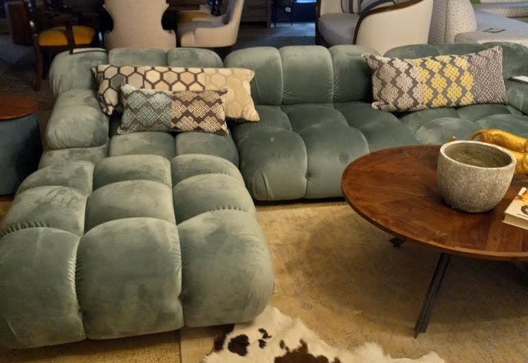 Amazing and very Unique space -A post office from the 1800s - Image 2