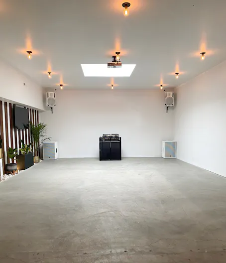 Modern Industrial Mott Haven Event Space - Image 0