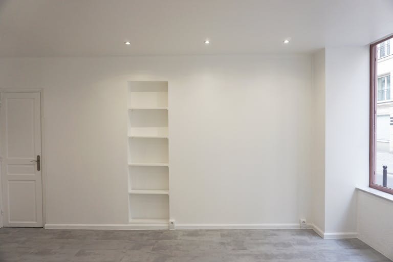 Élégante Boutique Ephémère Rose à Paris - Image 4