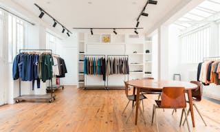 Charming Workshop / Showroom for Rent - Paris Le Marais - Image 2