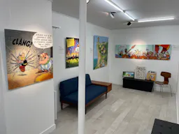 Art Gallery in le Haut Marais - Image 7