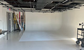 Multiple Floor Offerings in beautiful Chinatown building - Image 2