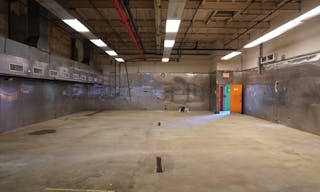 Spacious Warehouse in Brooklyn - Image 5