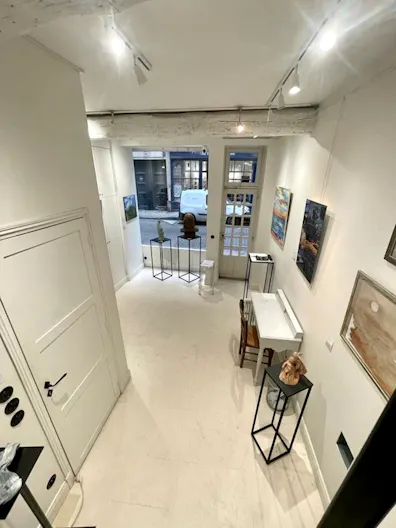 Rue de Bourgogne Pop Up Boutique - Image 2