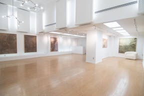 Gorgeous Midtown Gallery Retail Space - Image 6