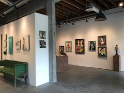 Spacious Industrial, vintage mid town gallery and studio with great natural lighting. - Image 9
