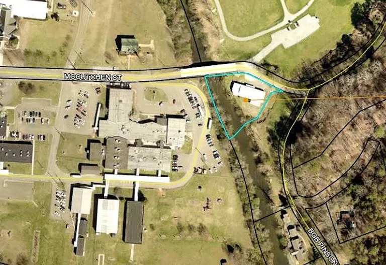 Downtown Ellijay River Side Rental - Image 1
